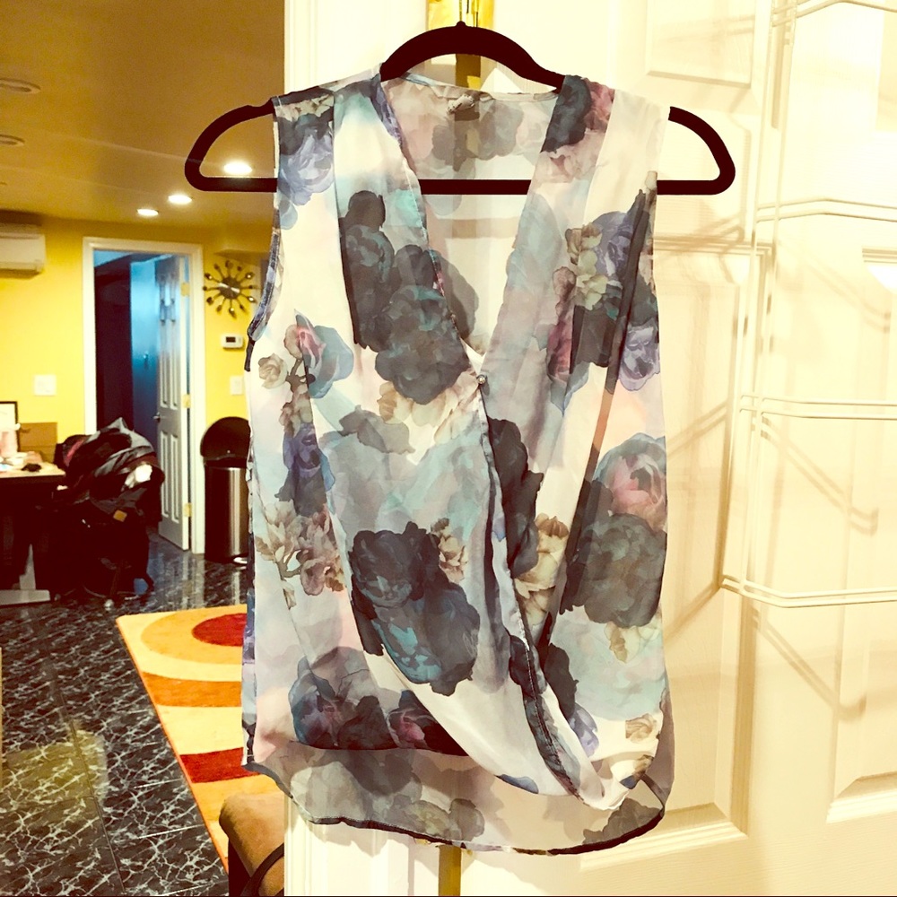 H&M floral top